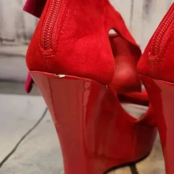 Bamboo Smooch 23 Wedge Heels - Picture 8 of 8